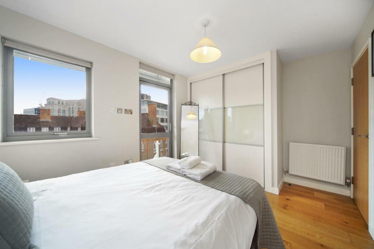 2 Bed Executive Penthouse Near Liverpool Street Free Wifi By City Stay Aparts Londra Esterno foto
